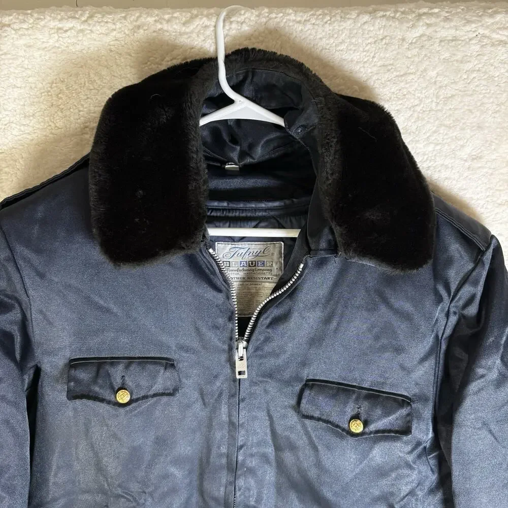Blauer please see